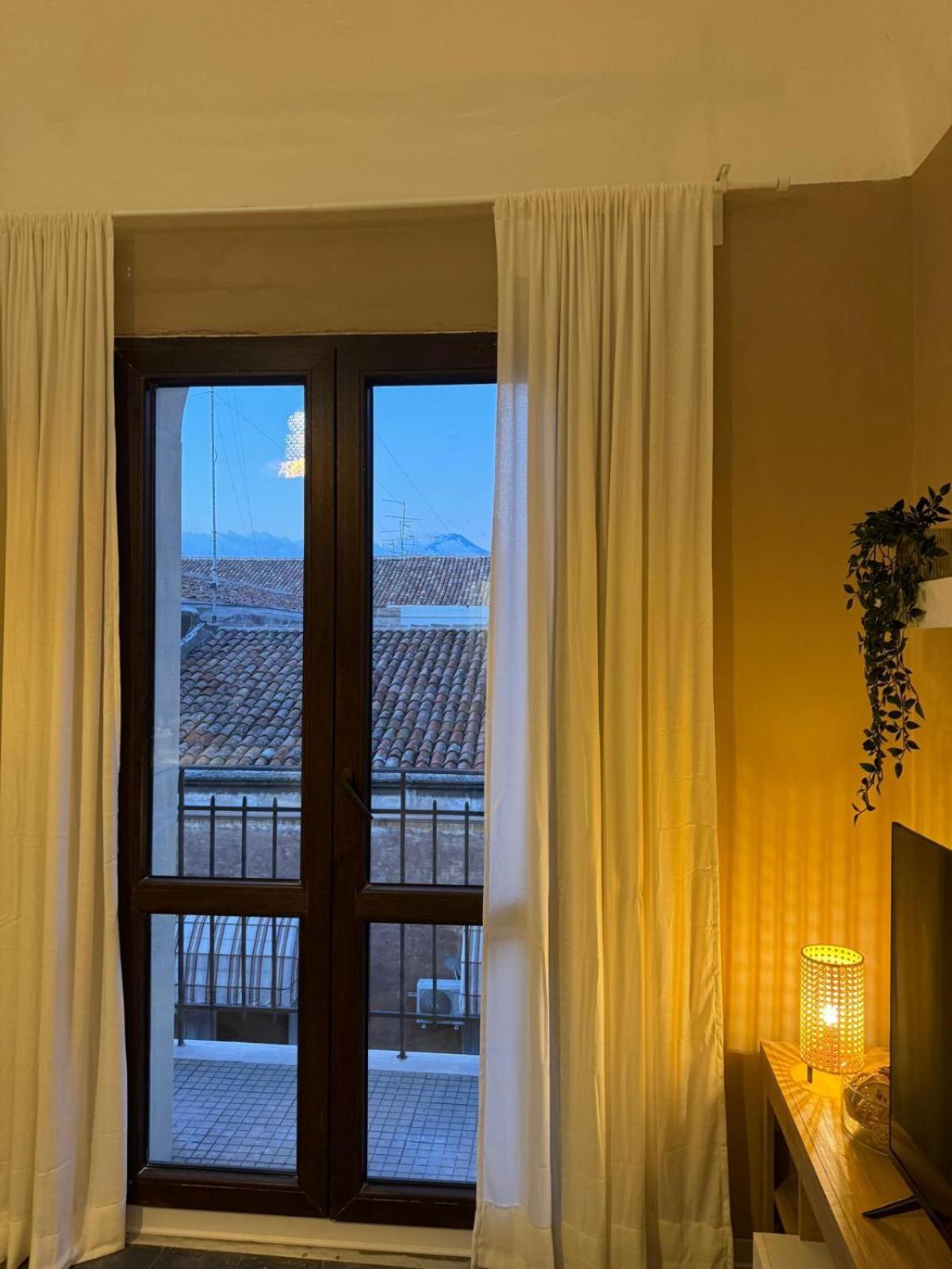 Verdi Apartments Катания Экстерьер фото