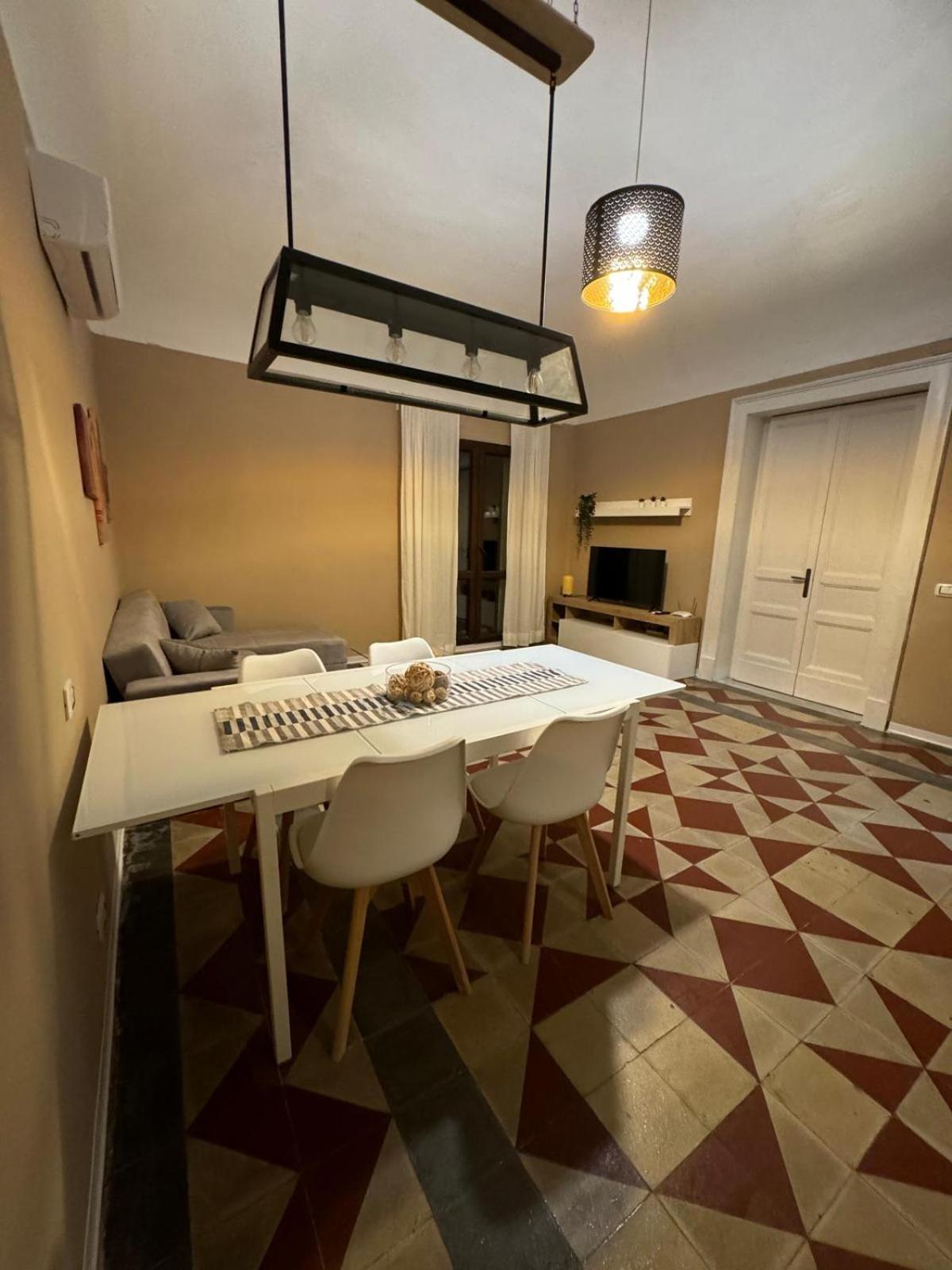 Verdi Apartments Катания Экстерьер фото
